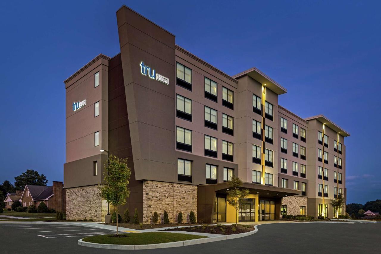 Tru By Hilton Hershey Chocolate Avenue Екстериор снимка