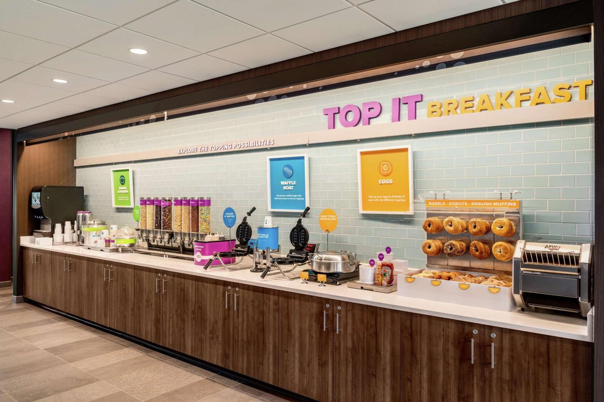 Tru By Hilton Hershey Chocolate Avenue Екстериор снимка